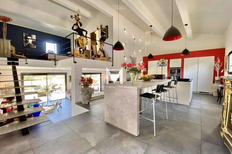 Maison - 154 m² - 4 pièces