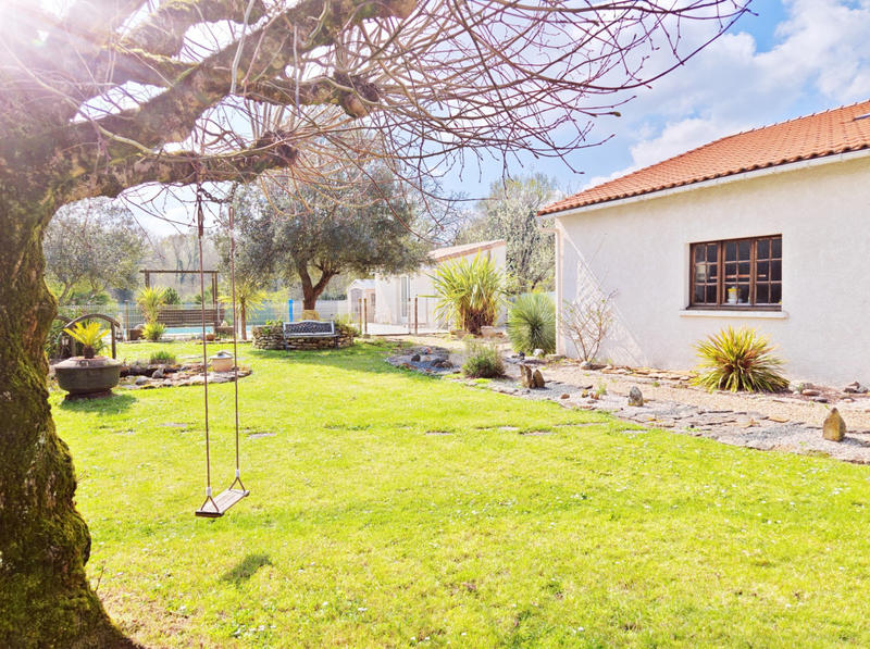 Maison - 140 m² - 4 pièces