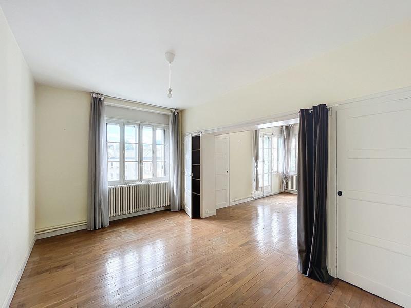 Appartement - 122 m² - 4 pièces