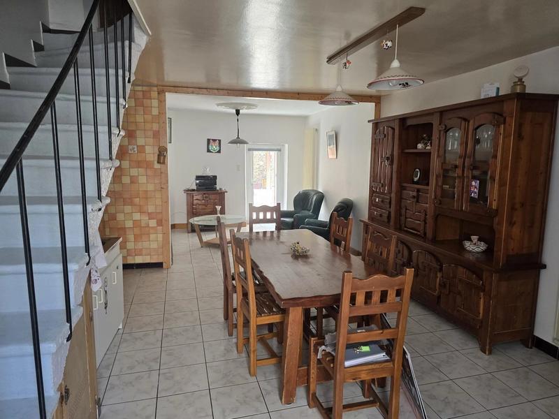 Maison - 158 m² - 7 pièces