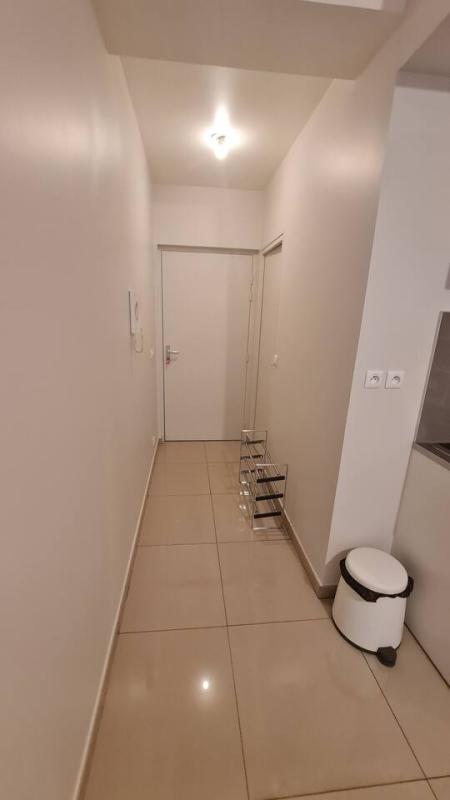 Studio - 20 m² - 1 pièce