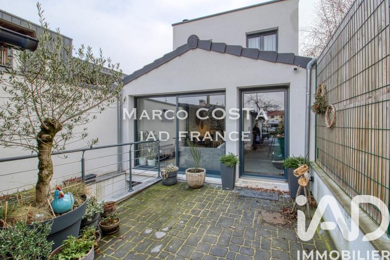 Maison - 88 m² - 4 pièces