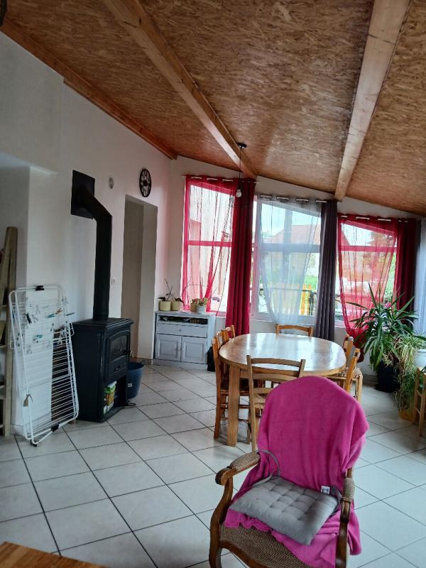 Propriété - 144 m² - 5 pièces