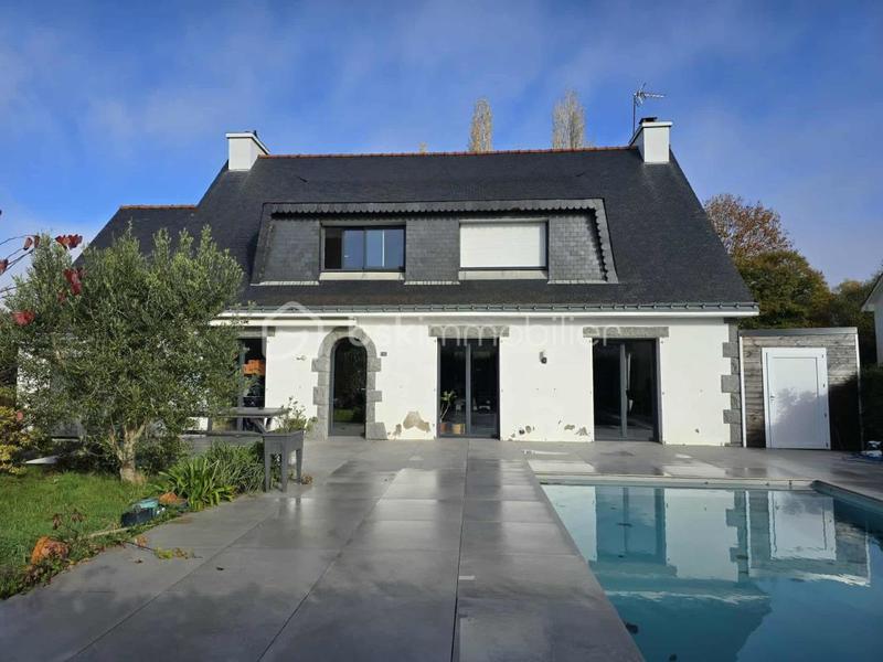 Maison - 172 m² - 7 pièces