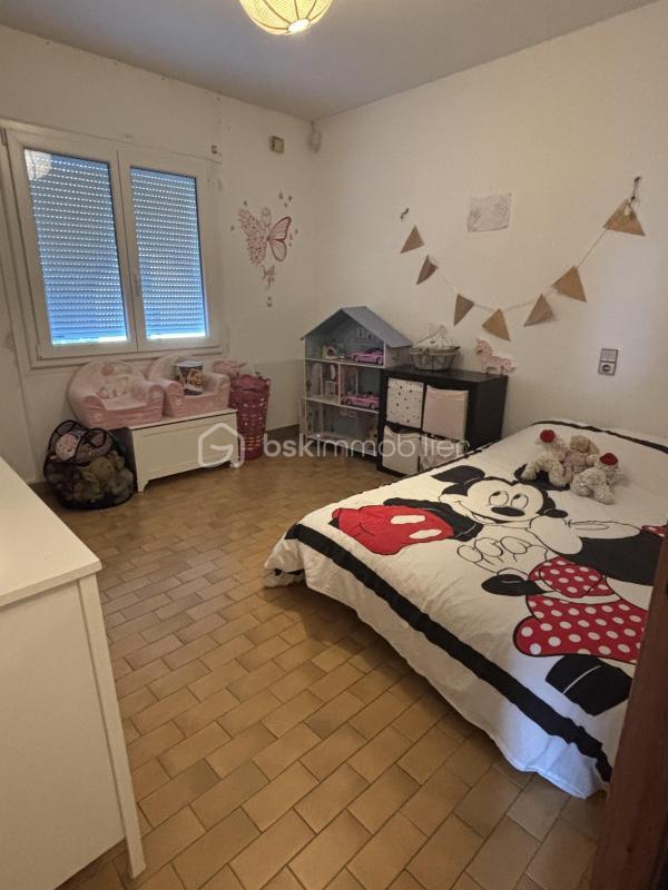 Maison - 187 m² - 7 pièces