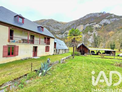 Maison de campagne - 290 m² - 14 pièces