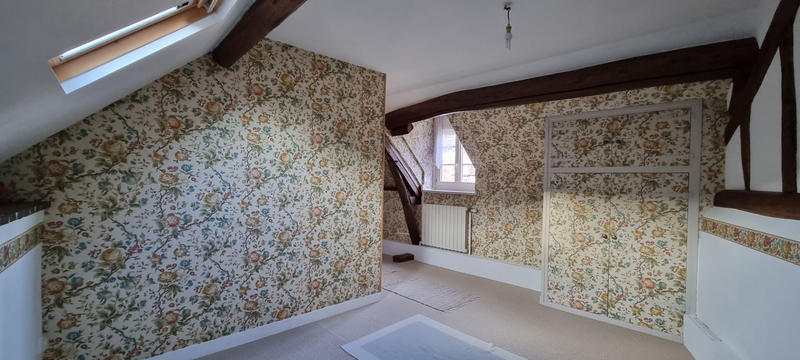 Maison - 102 m² - 6 pièces