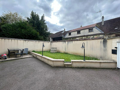 Maison de village - 105 m² - 5 pièces