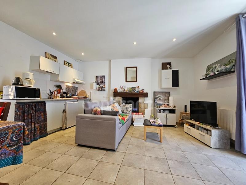 Immeuble - 240 m² - 12 pièces