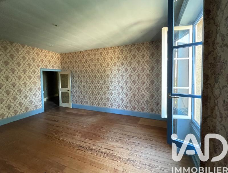 Maison de village - 245 m² - 8 pièces