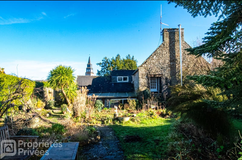 Maison - 100 m² - 6 pièces