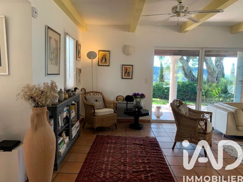 Maison - 153 m² - 5 pièces