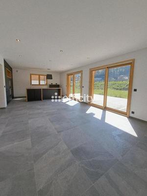 Châlet - 137 m² - 5 pièces