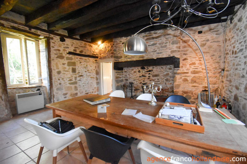 Maison - 150 m² - 3 pièces