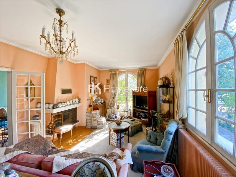 Maison traditionnelle - 105 m² - 4 pièces