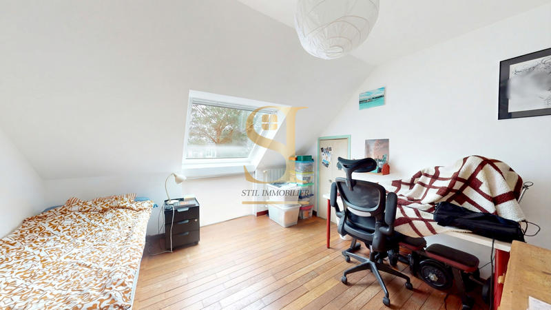 Maison - 134 m² - 7 pièces