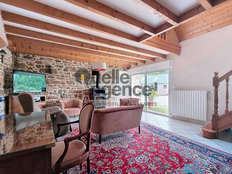 Longère - 220 m² - 9 pièces