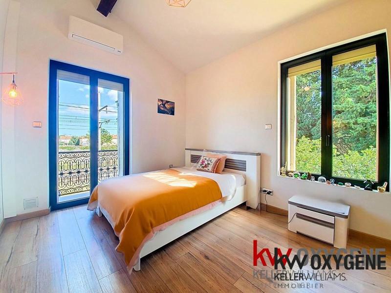 Duplex - 188 m² - 6 pièces