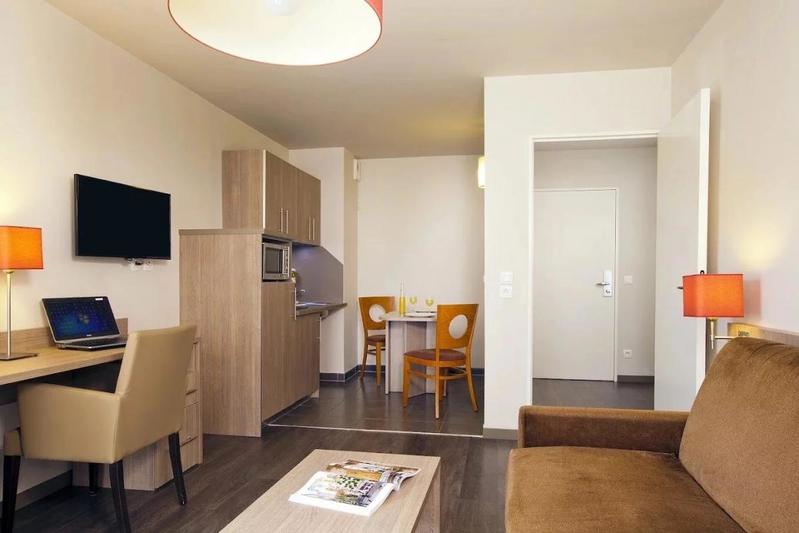 Studio - 19 m² - 1 pièce