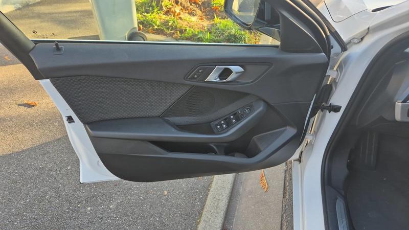 Bmw Série 1 (F40) 1.5 116d 116.0 Business Design