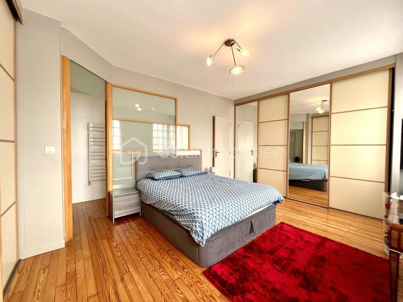 Maison - 314 m² - 7 pièces