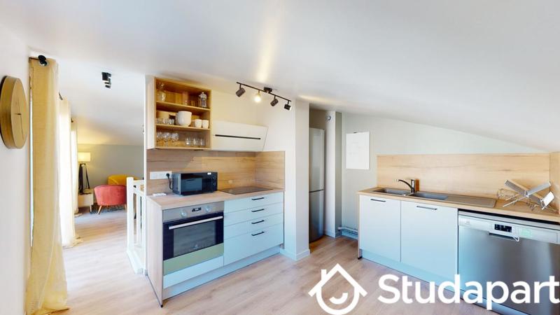 Chambre - 10 m² - 1 pièce