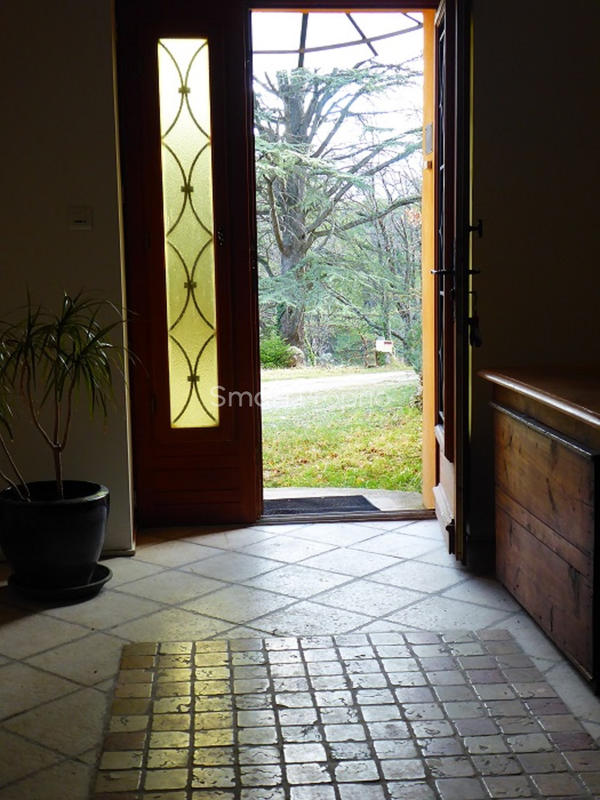 Propriété - 330 m² - 15 pièces