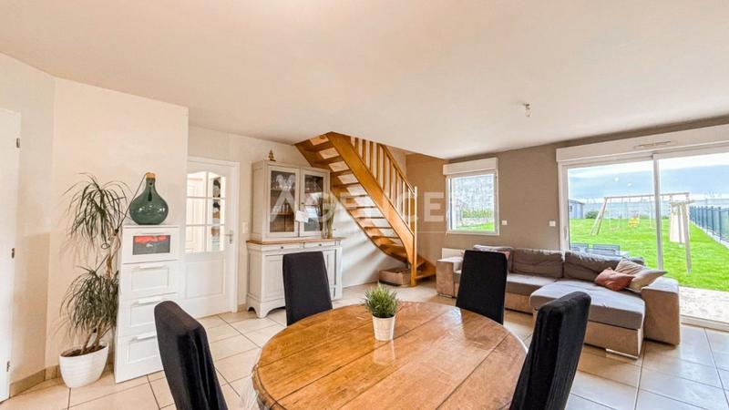 Maison - 115 m² - 4 pièces