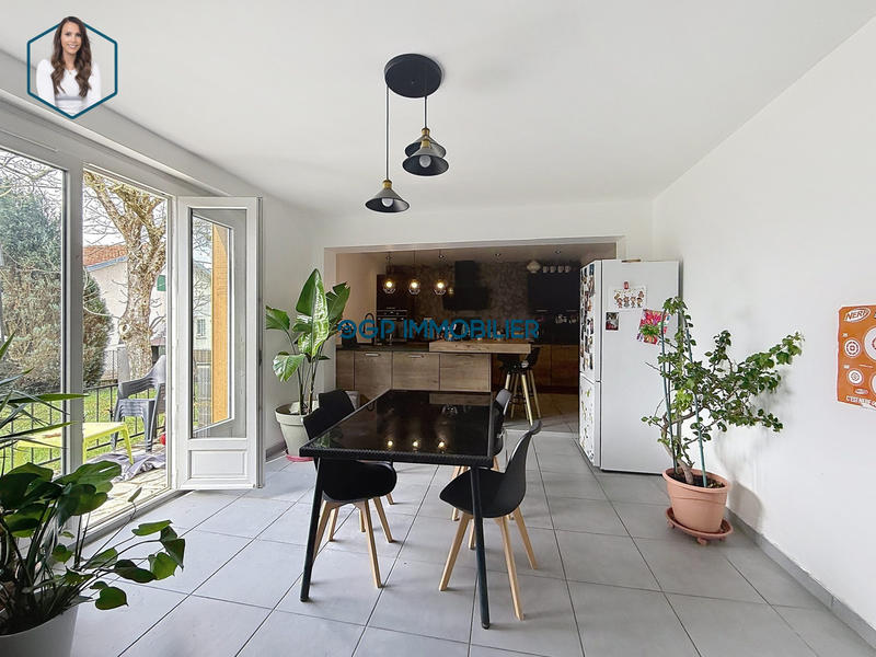 Maison ancienne - 81 m² - 3 pièces