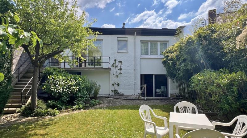 Maison - 105 m² - 4 pièces