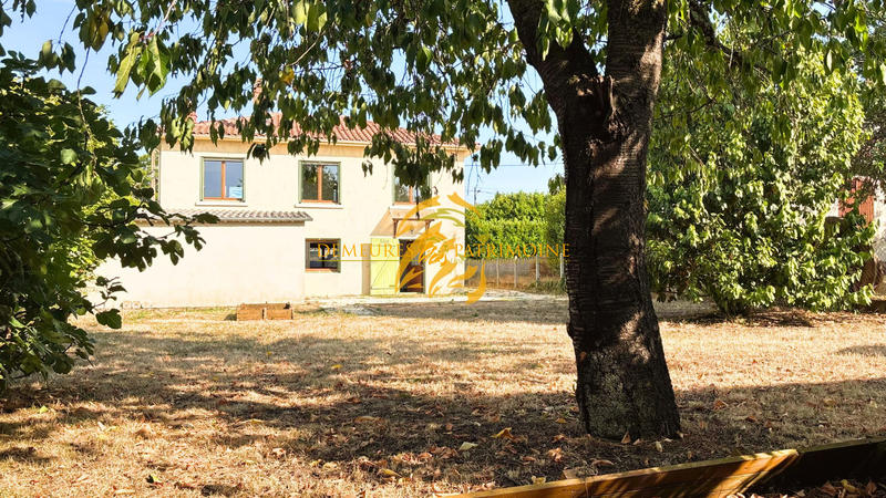 Maison - 110 m² - 4 pièces