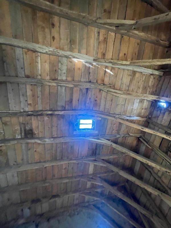 Grange - 295 m² - 2 pièces