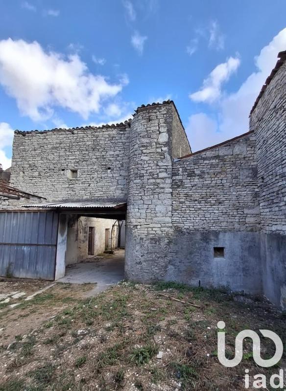 Maison - 121 m² - 4 pièces