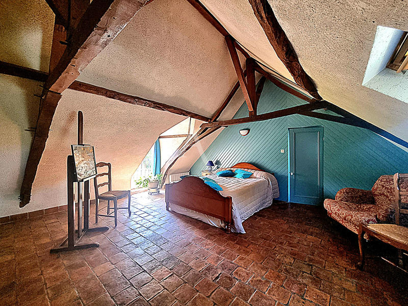 Maison - 354 m² - 15 pièces