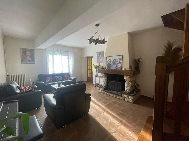 Maison - 133 m² - 7 pièces