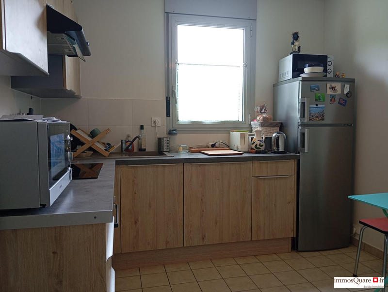 Appartement - 80 m² - 3 pièces