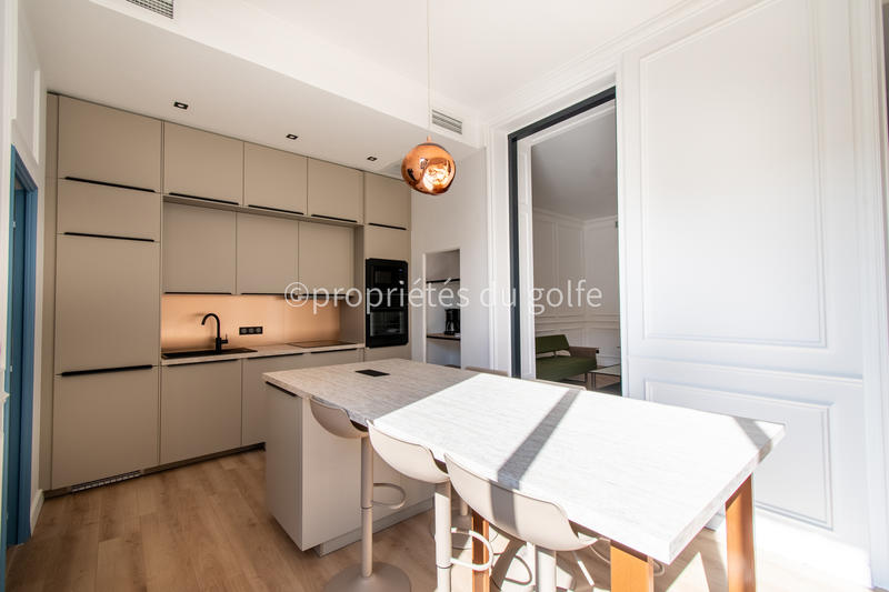Appartement - 118 m² - 4 pièces