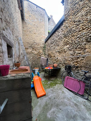 Maison - 92 m² - 4 pièces