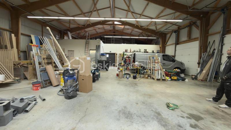 Atelier d'activités - 514 m² - 5 pièces