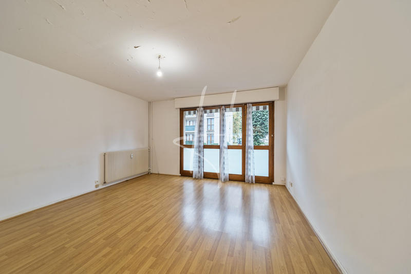 Appartement - 80 m² - 3 pièces
