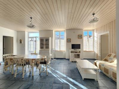 Maison - 68 m² - 3 pièces