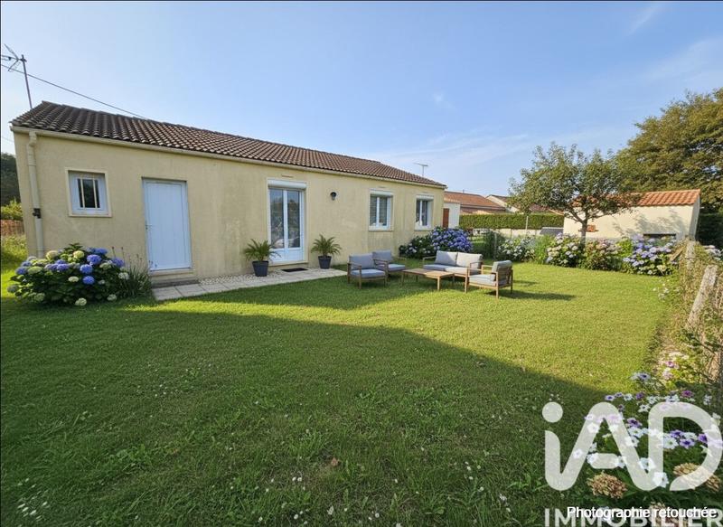 Maison - 90 m² - 4 pièces