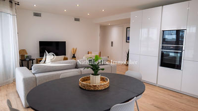 Appartement - 86 m² - 3 pièces