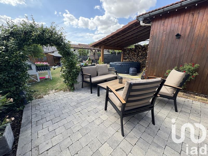 Maison - 170 m² - 6 pièces