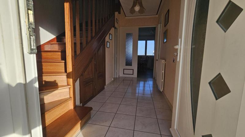 Maison - 105 m² - 6 pièces