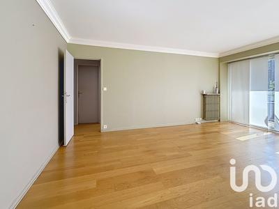Appartement - 77 m² - 4 pièces