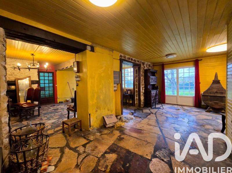 Maison - 137 m² - 6 pièces