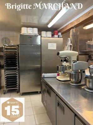 Local commercial - 300 m² - 7 pièces