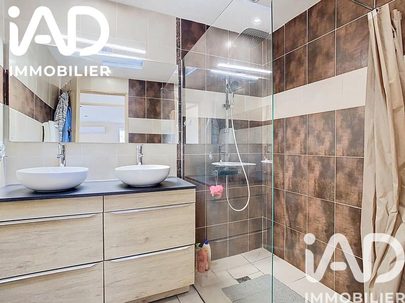 Maison - 134 m² - 5 pièces