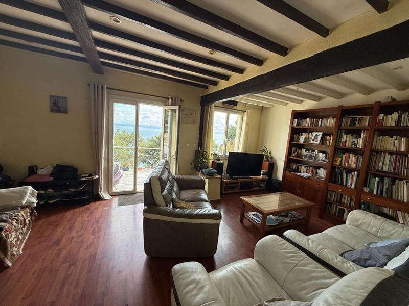 Maison - 86 m² - 4 pièces